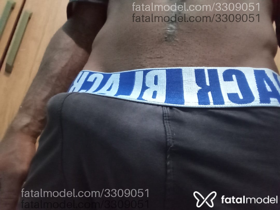 Acompanhante homem morena (o) de olhos pretos em Cabo Frio - Rodrigo Rd