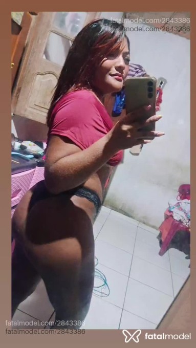 Acompanhante mulher com cabelo castanho de olhos castanhos em Belém - Camila Reis