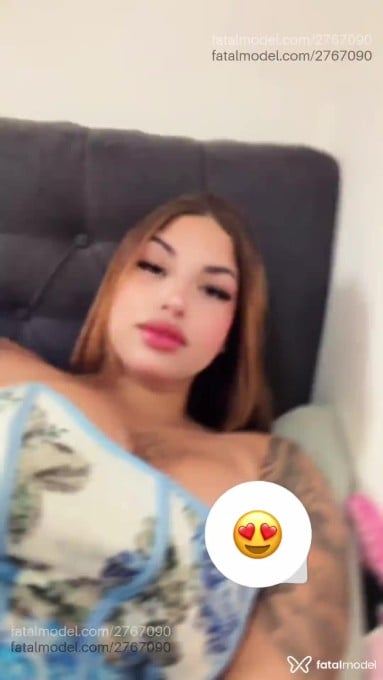 Acompanhante mulher trans com cabelo castanho de olhos mel em São Paulo - Marcelly