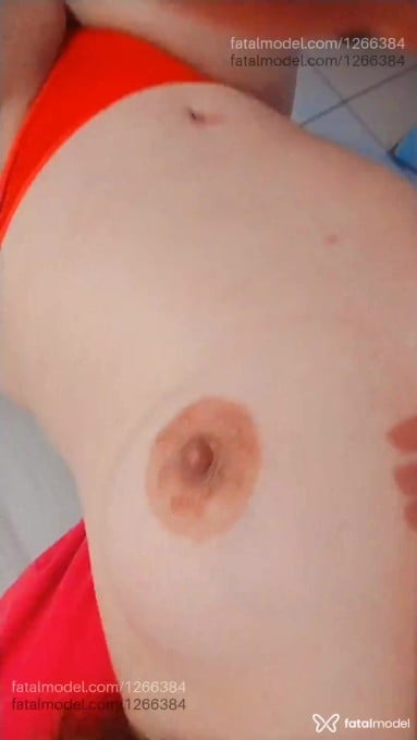 Acompanhante mulher loira (o) de olhos castanhos em Pouso Alegre - Antonella Elodie