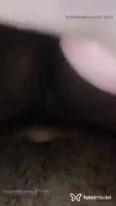 Acompanhante mulher morena (o) de olhos pretos - Endiooo