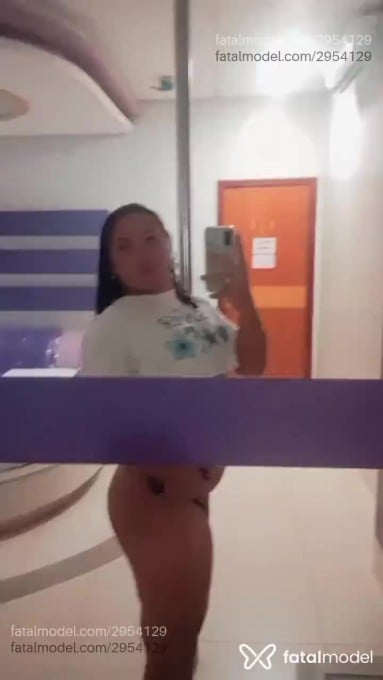 Acompanhante mulher trans morena (o) de olhos pretos em Rio Verde - Belinha