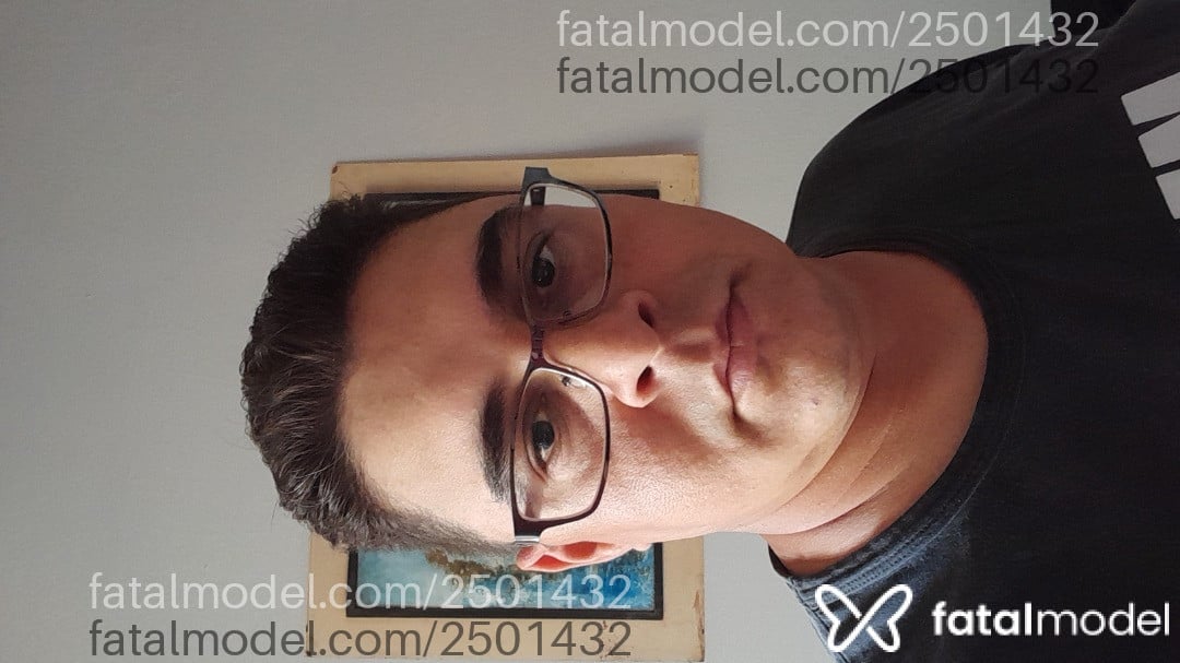 Acompanhante homem morena (o) de olhos castanhos - Santos