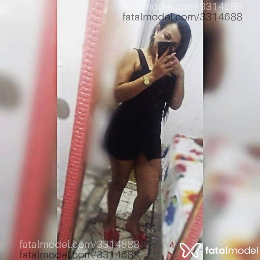 Acompanhante mulher com cabelo castanho de olhos castanhos em Limoeiro do Norte Acompanhante mulher com cabelo castanho de olhos castanhos em Limoeiro do Norte - Lorena