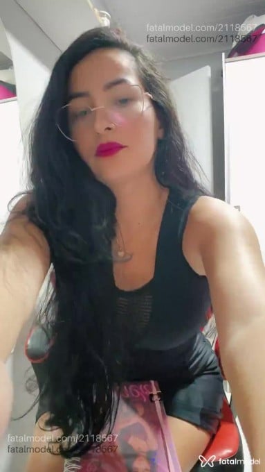Acompanhante mulher morena (o) de olhos castanhos em Virtual - Pâmela