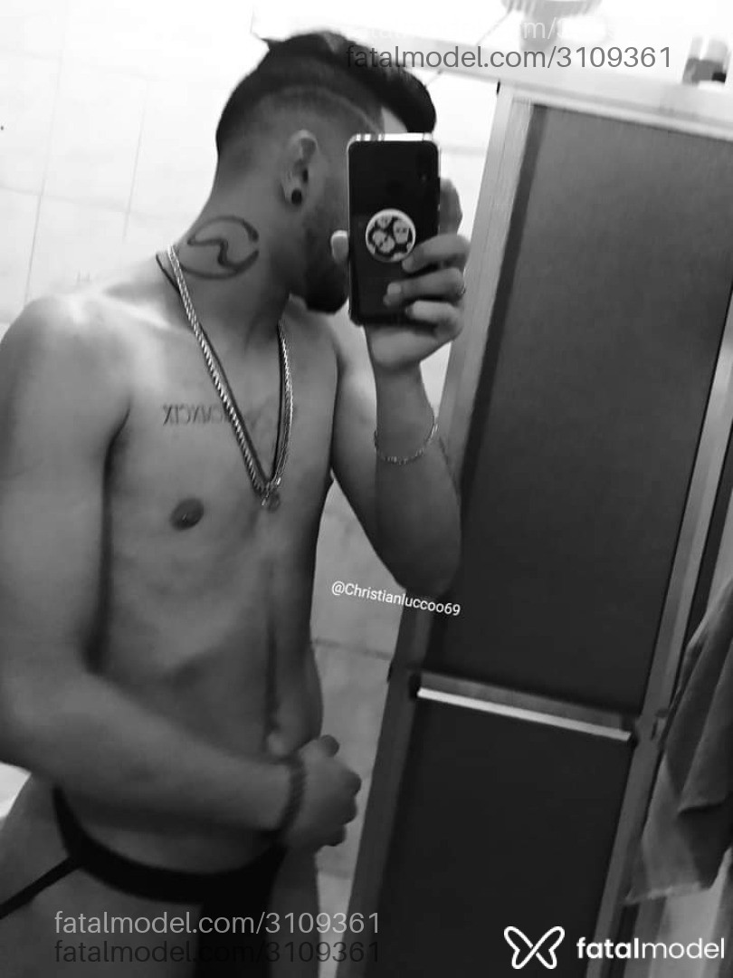 Acompanhante homem morena (o) de olhos pretos em Sorocaba Acompanhante homem morena (o) de olhos pretos em Sorocaba - Christian Lucco