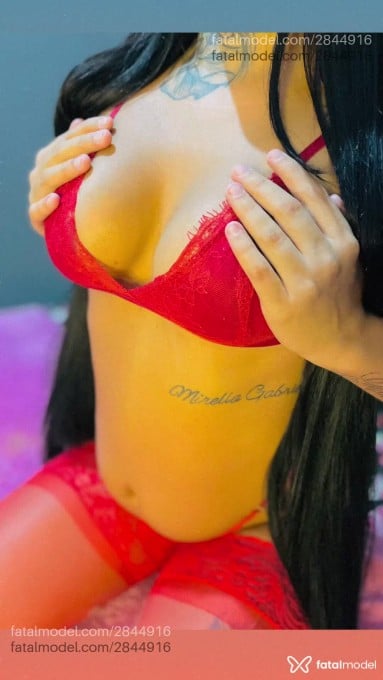 Acompanhante mulher morena (o) de olhos castanhos em Taubaté - Layla Borges