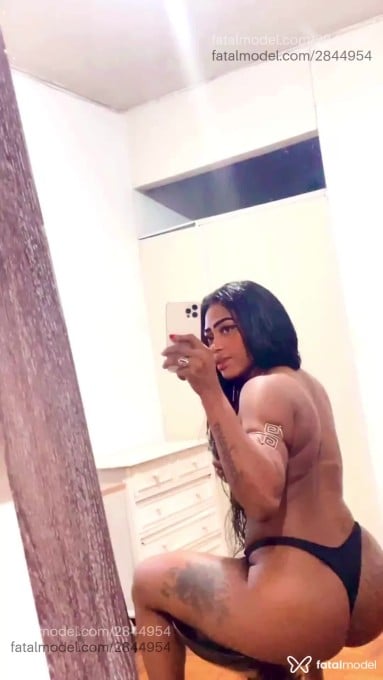 Acompanhante mulher com cabelo castanho de olhos castanhos em Rio de Janeiro - Kayla