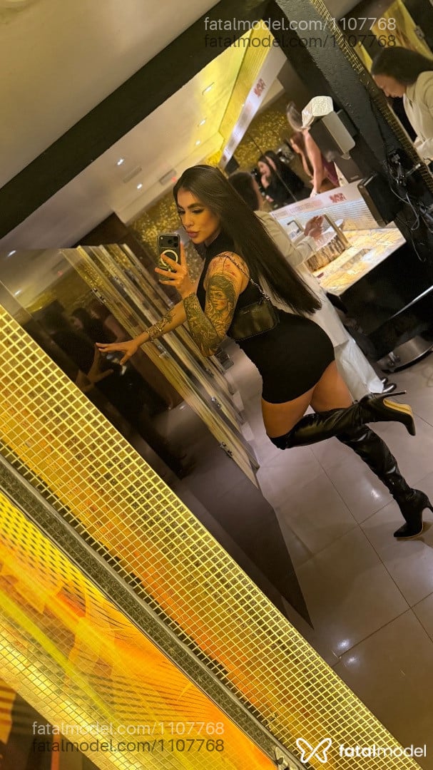Acompanhante mulher com cabelo castanho de olhos castanhos em Sorocaba - Pietra Lins