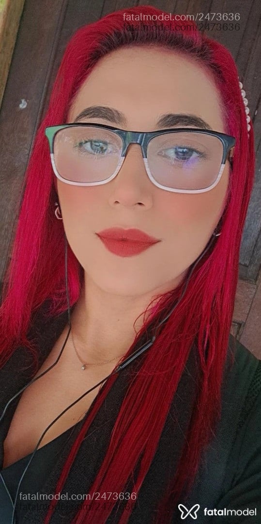 Acompanhante mulher morena (o) de olhos castanhos em São Paulo Acompanhante mulher morena (o) de olhos castanhos em São Paulo - Pikenah