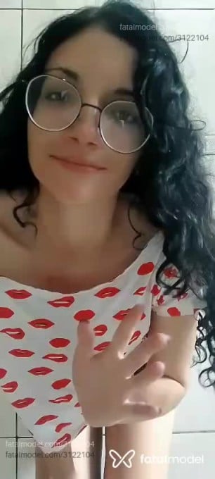 Acompanhante mulher morena (o) de olhos castanhos em Virtual - Mizuzinha