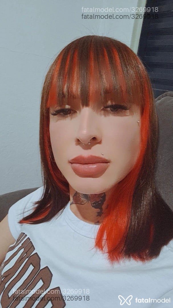 Acompanhante mulher trans morena (o) de olhos castanhos em Wenceslau Braz - Nicole Santos