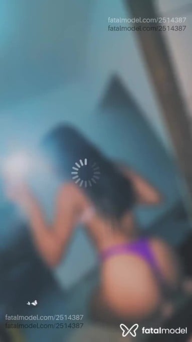 Acompanhante mulher trans morena (o) de olhos pretos em Uberlândia - Yzamoranguinho