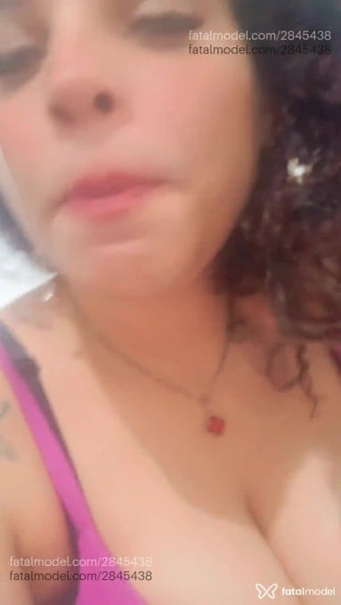 Acompanhante mulher ruiva (o) de olhos verdes em São Paulo Acompanhante mulher ruiva (o) de olhos verdes em São Paulo - Estrela