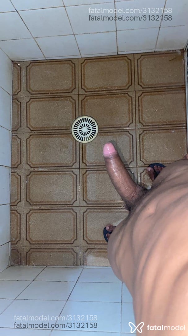 Acompanhante homem morena (o) de olhos pretos em Orindiúva - Vitor