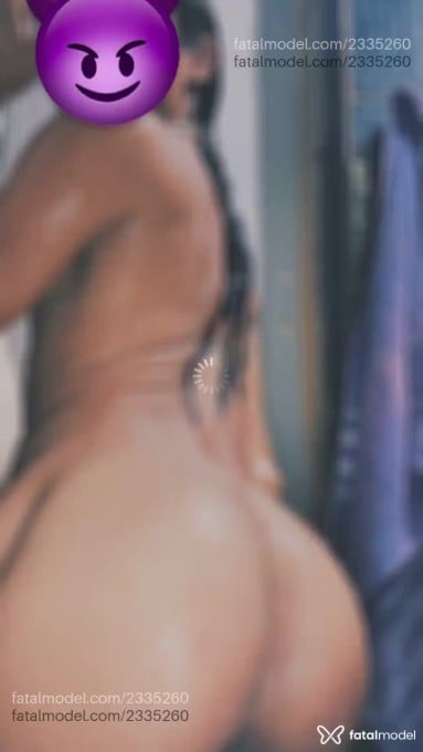 Acompanhante mulher trans morena (o) de olhos castanhos em São José dos Campos - Julia Ferraz
