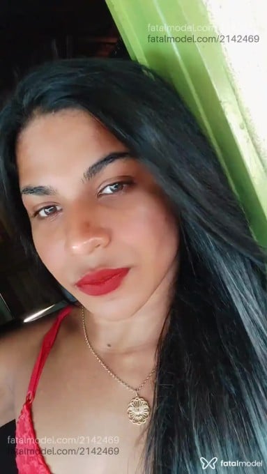 Acompanhante mulher trans morena (o) de olhos castanhos em Juara Acompanhante mulher trans morena (o) de olhos castanhos em Juara - Luaratrans
