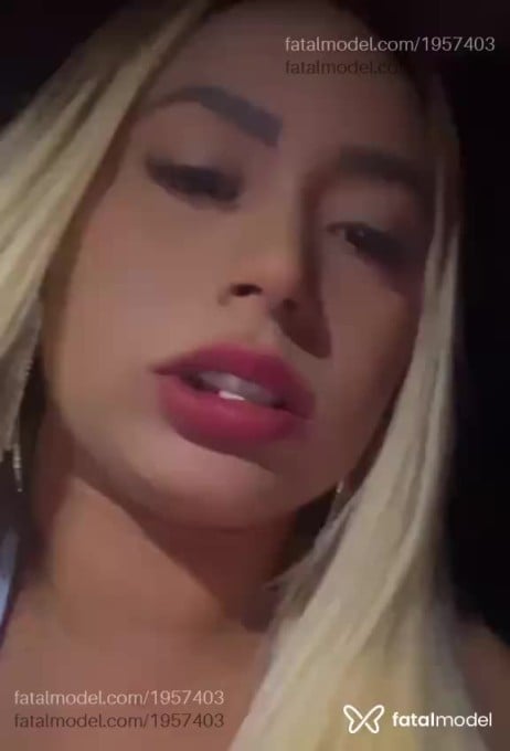 Acompanhante mulher loira (o) de olhos castanhos em Paracuru - Brat