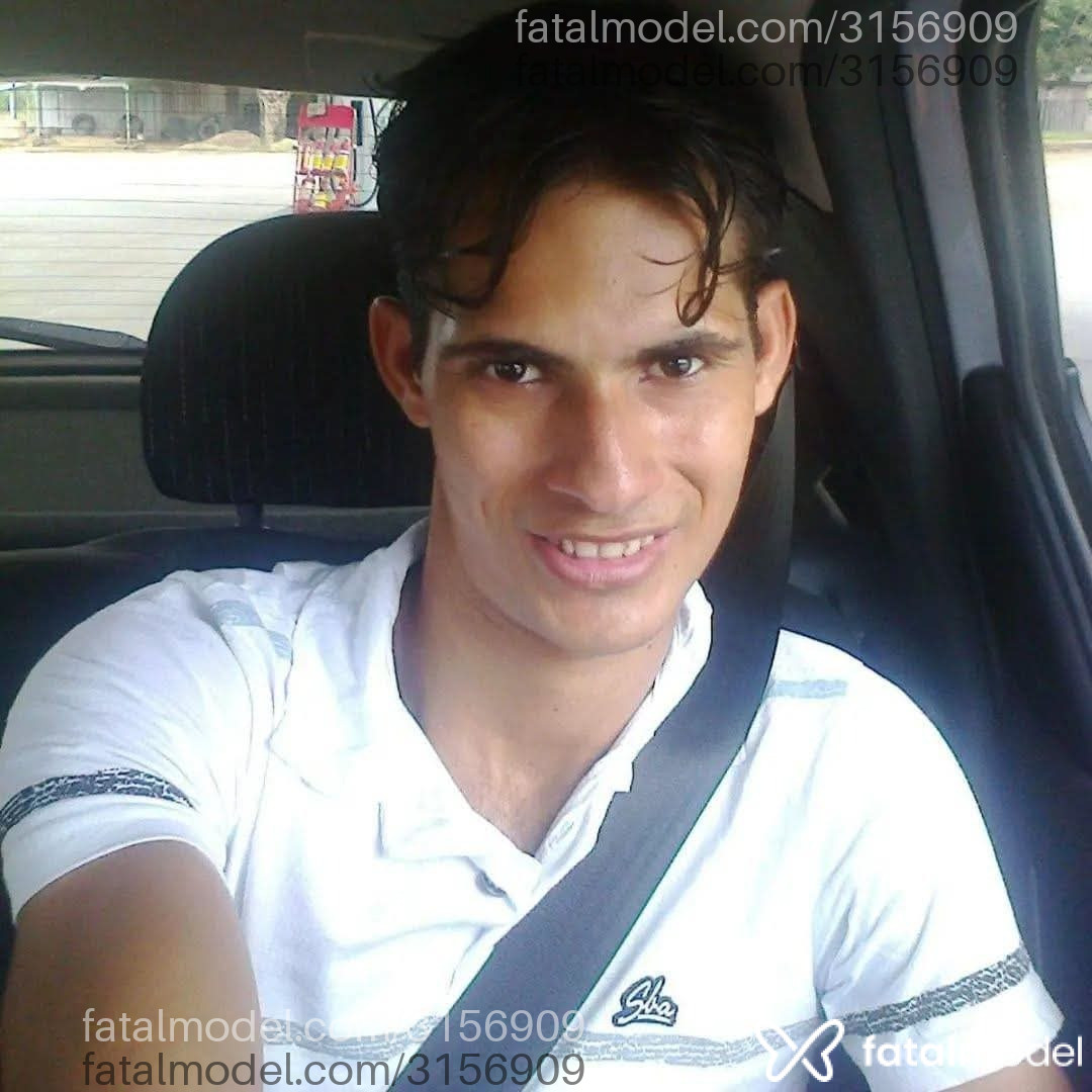 Acompanhante homem com cabelo castanho de olhos castanhos em Ariquemes - Nilsinhopirogudo