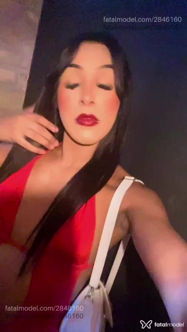 Acompanhante mulher trans ruiva (o) de olhos pretos em São Paulo - Mayara