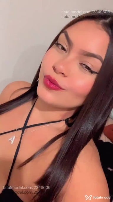 Acompanhante mulher morena (o) de olhos castanhos em Jaguariaíva Acompanhante mulher morena (o) de olhos castanhos em Jaguariaíva - Carol