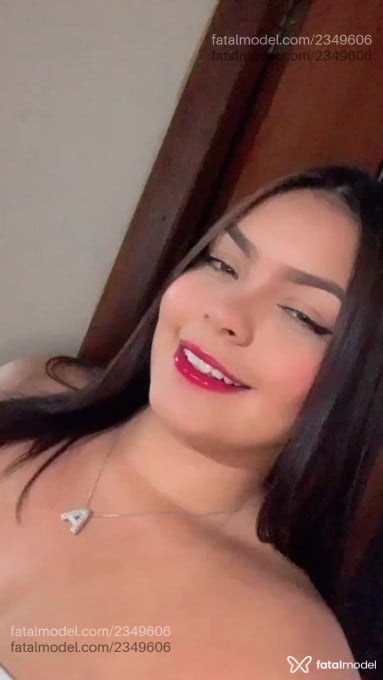 Acompanhante mulher morena (o) de olhos castanhos em Jaguariaíva Acompanhante mulher morena (o) de olhos castanhos em Jaguariaíva - Carol