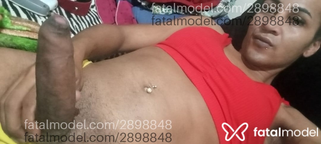 Acompanhante mulher trans com cabelo castanho de olhos castanhos em Mangaratiba - Allana Mel