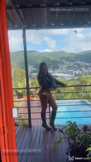 Acompanhante mulher trans morena (o) de olhos pretos em Florianópolis - Manuela