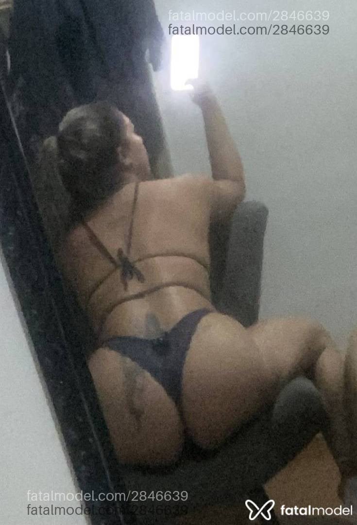 Acompanhante mulher loira (o) de olhos castanhos em Macaé - Manu Fenix