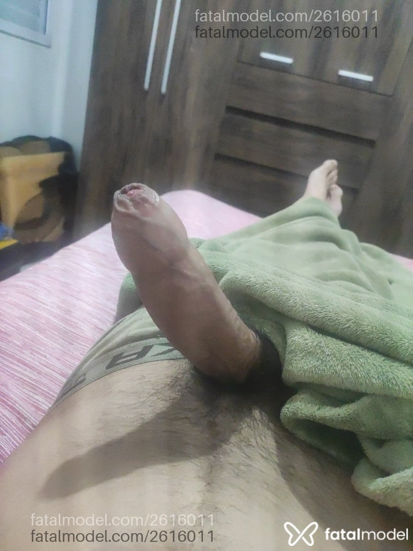 Acompanhante homem com cabelo castanho de olhos castanhos em Uberlândia - Peeeh