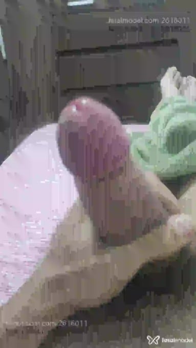 Acompanhante homem com cabelo castanho de olhos castanhos em Uberlândia - Peeeh
