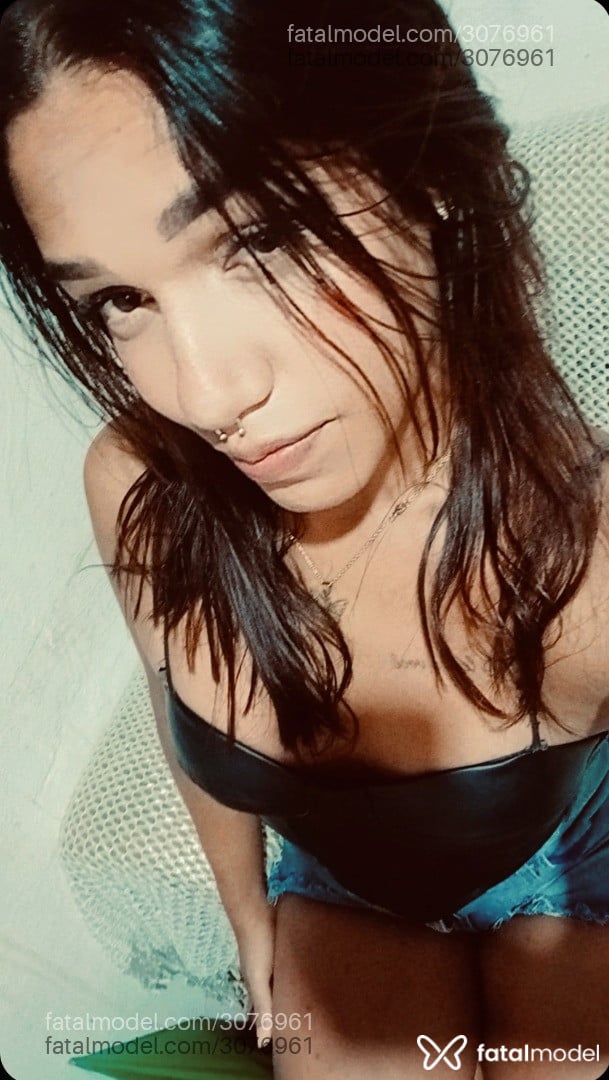 Acompanhante mulher trans morena (o) de olhos mel em São José do Rio Preto - Isabella Elouíse