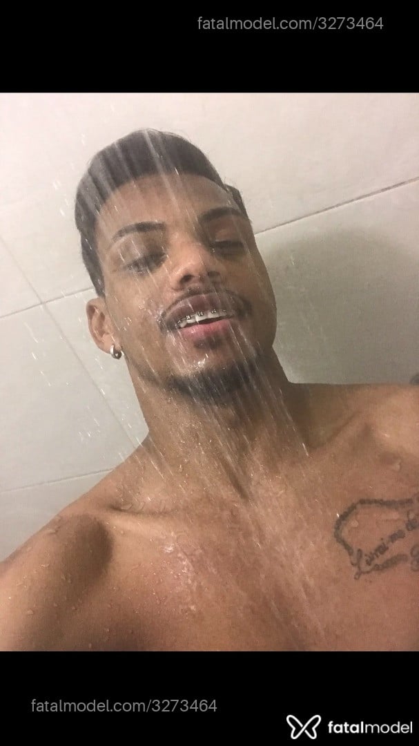 Acompanhante homem morena (o) de olhos mel em São Paulo - Raris