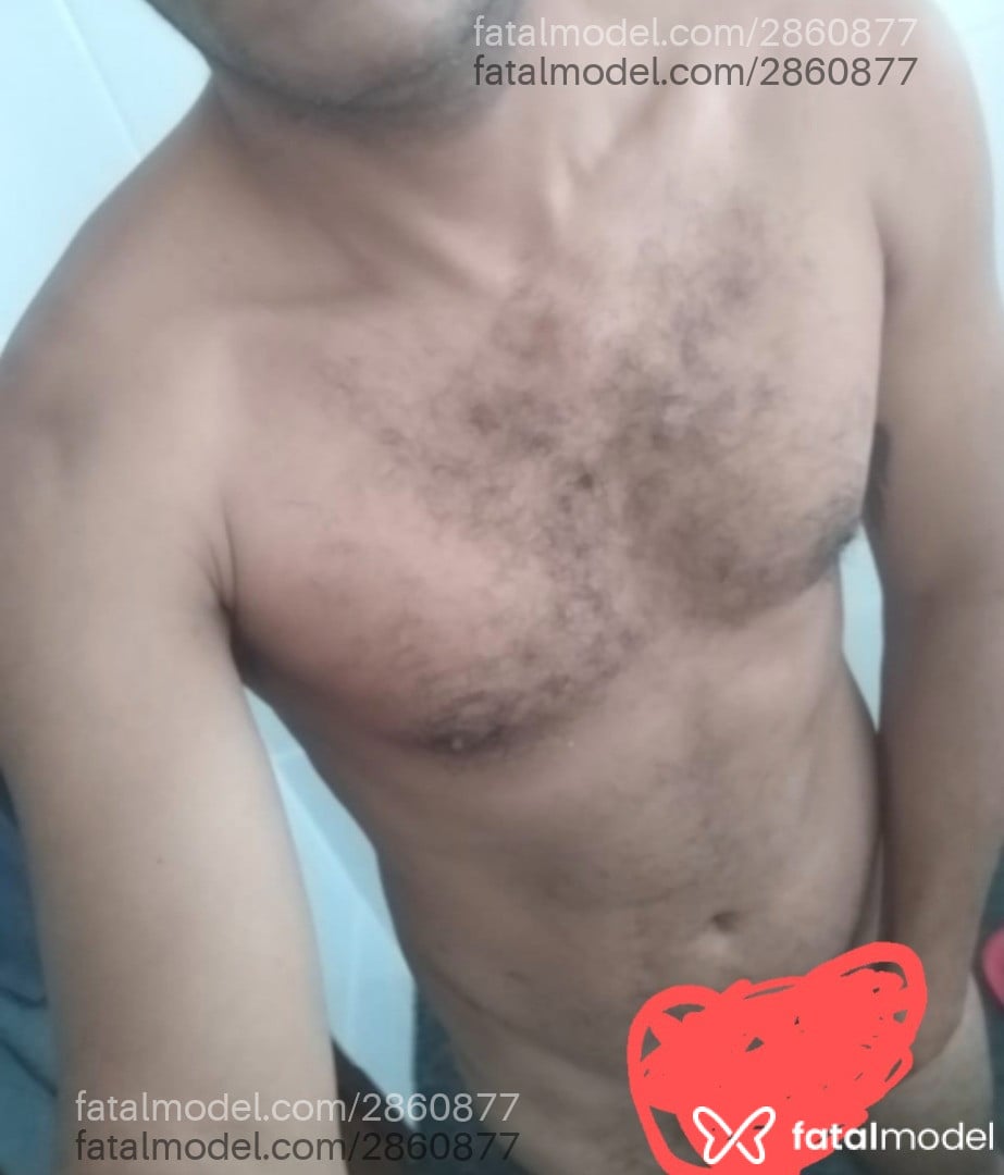 Acompanhante homem com cabelo castanho de olhos verdes em Araçatuba - Volverine