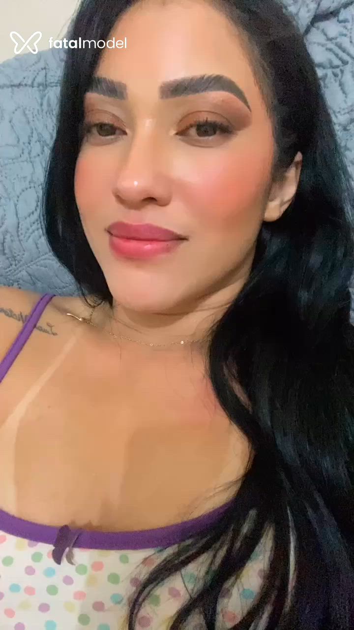 Acompanhante mulher morena (o) de olhos castanhos - Luna Linz