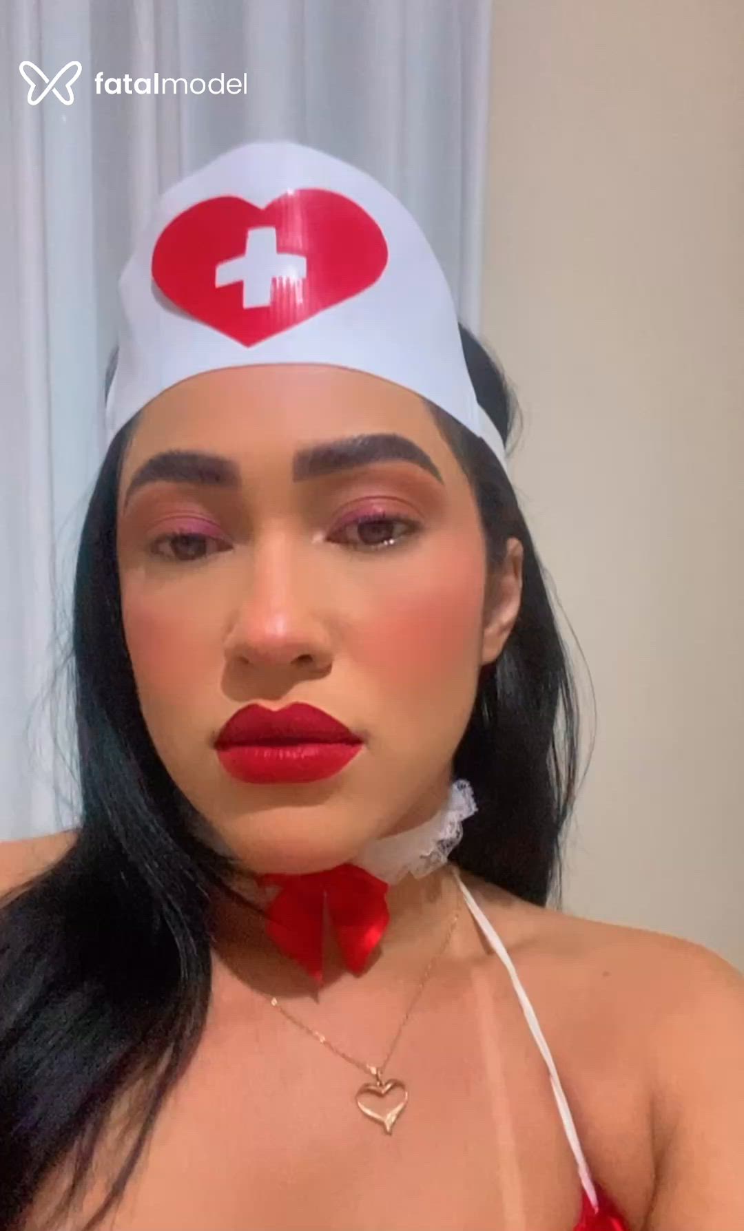 Acompanhante mulher morena (o) de olhos castanhos - Luna Linz