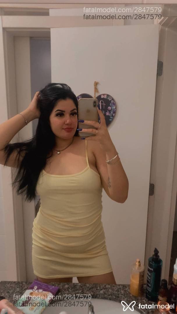 Acompanhante mulher com cabelo castanho de olhos castanhos em Balneário Piçarras - Sthela