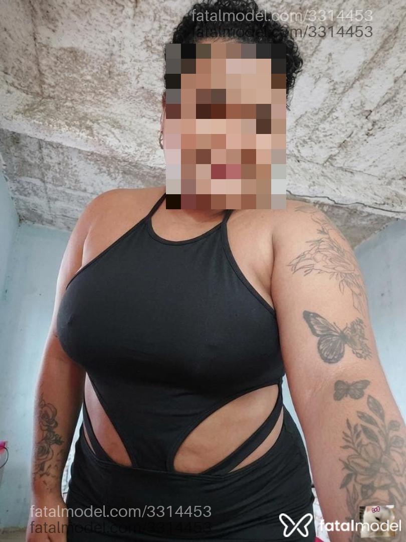 Acompanhante mulher morena (o) de olhos pretos - Endiooo