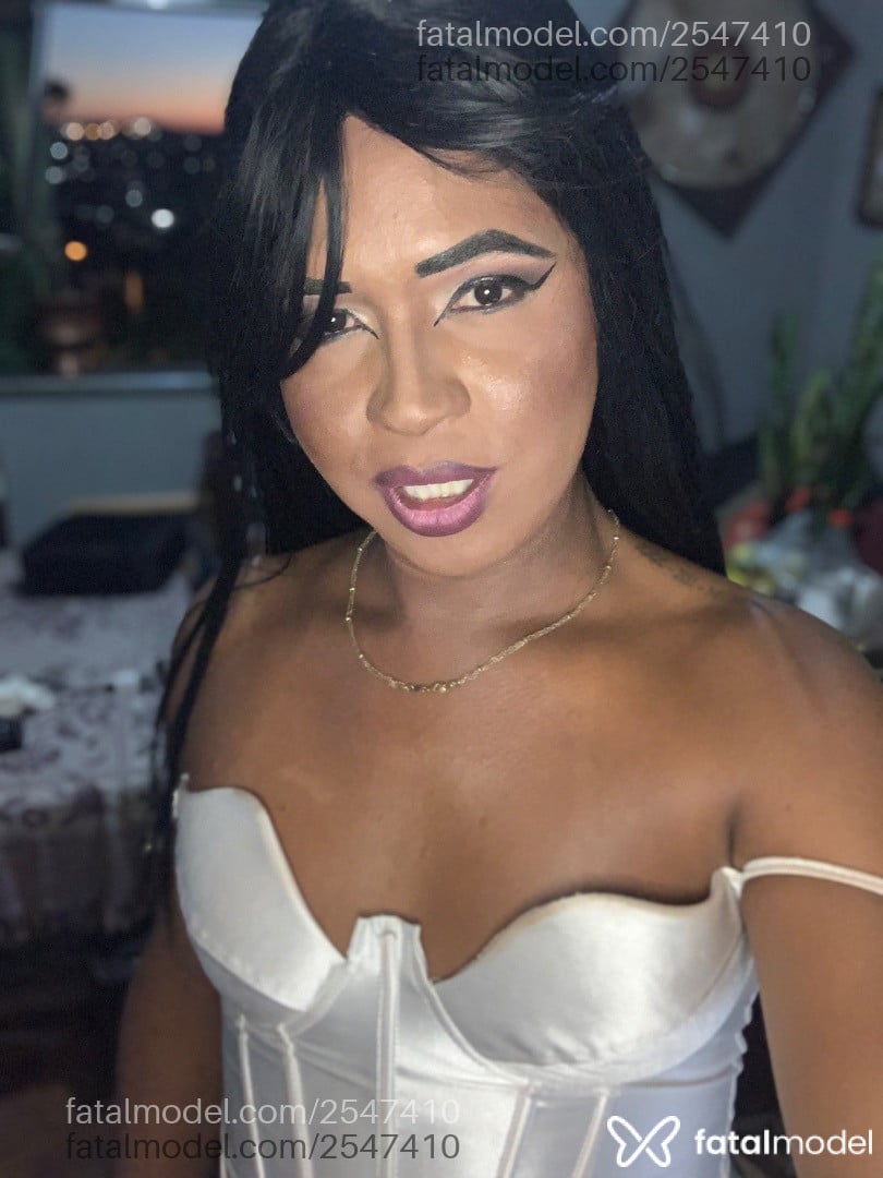 Acompanhante travesti morena (o) de olhos castanhos em São Paulo - Talitha