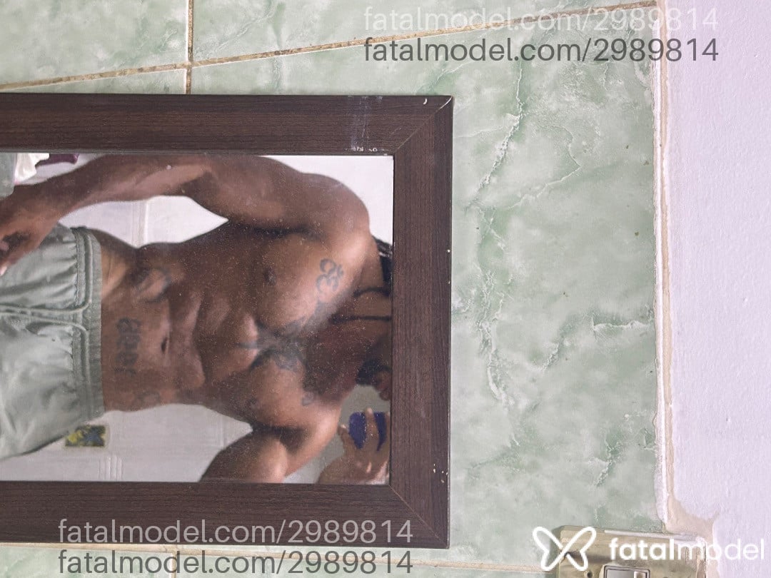 Acompanhante homem com cabelo castanho de olhos pretos em Rio de Janeiro - Rasta