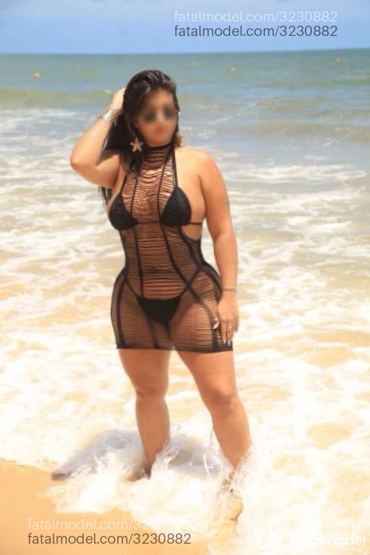 Acompanhante mulher com cabelo castanho de olhos castanhos - Julia Pachecco Acompanhante mulher com cabelo castanho de olhos castanhos - Julia Pachecco