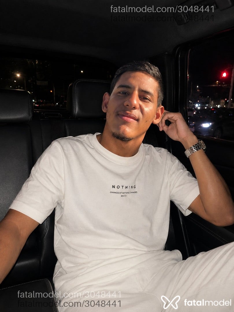Acompanhante homem morena (o) de olhos castanhos - Neguinho