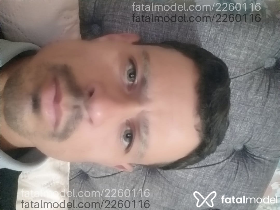 Acompanhante homem com cabelo castanho de olhos verdes em Lages Acompanhante homem com cabelo castanho de olhos verdes em Lages - Guigo