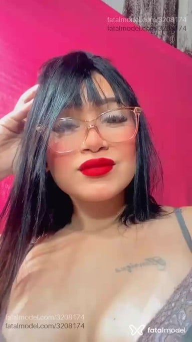 Acompanhante mulher com cabelo castanho de olhos castanhos em Belém - Anaclara
