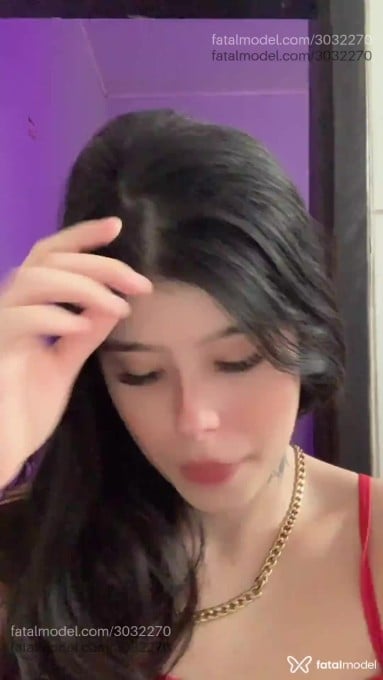 Acompanhante mulher morena (o) de olhos castanhos em Sinop - Mikaela Yuna
