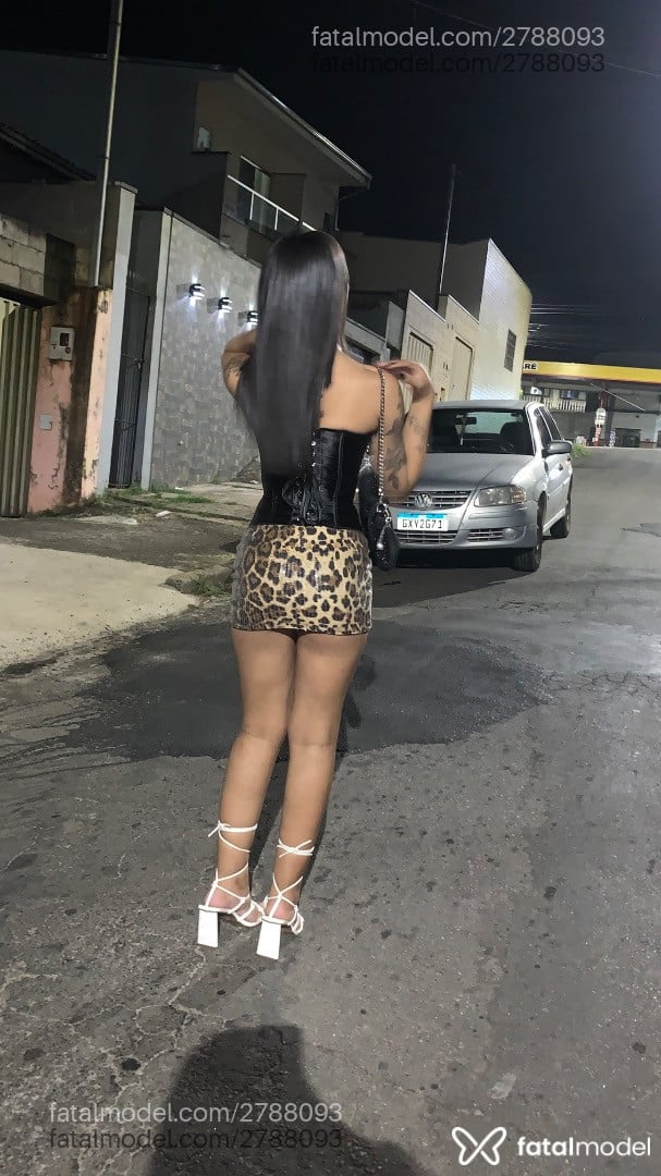 Acompanhante mulher trans morena (o) de olhos pretos em Alfenas - Emilly