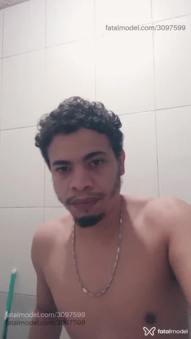 Acompanhante homem morena (o) de olhos pretos em Caieiras Acompanhante homem morena (o) de olhos pretos em Caieiras - Tetel