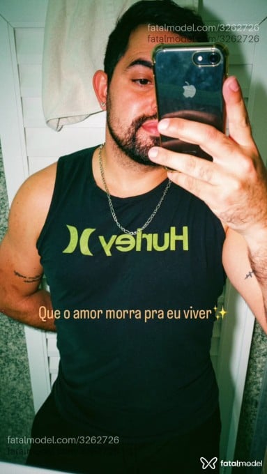 Acompanhante homem com cabelo castanho de olhos castanhos em São Paulo - Dhiego Bittencourt