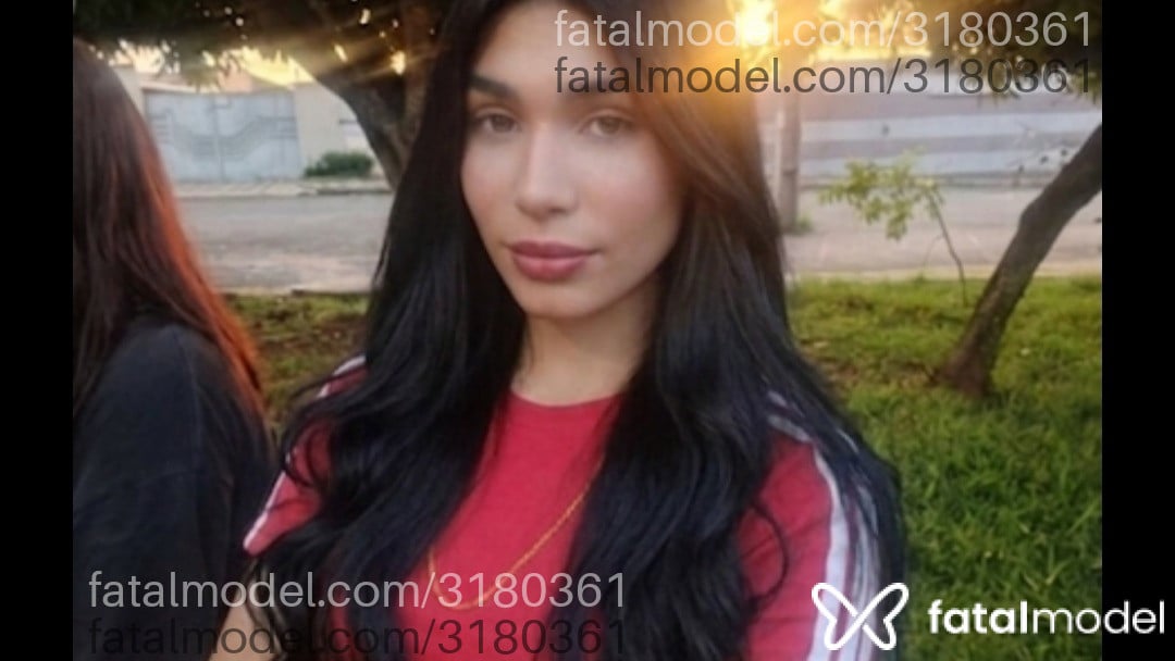 Acompanhante mulher trans morena (o) de olhos castanhos em Fortaleza - Lívia Eloá