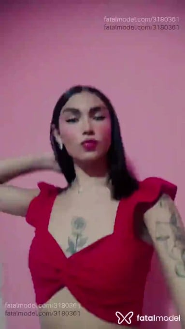 Acompanhante mulher trans morena (o) de olhos castanhos em Fortaleza - Lívia Eloá